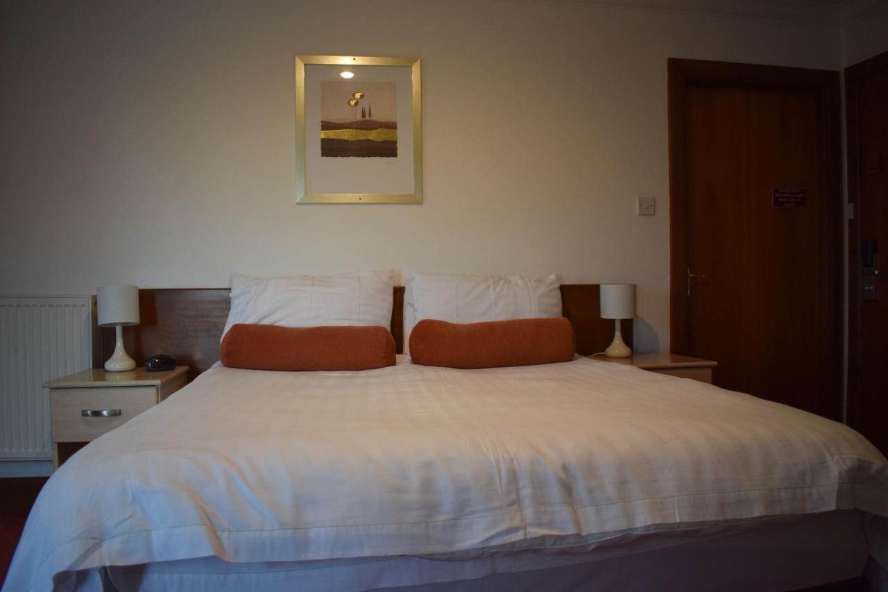 Hotel Golf View & Macintosh Restaurant